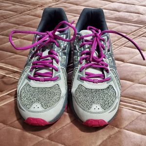 Asics Gel-Venture 6 - Women's Size 11